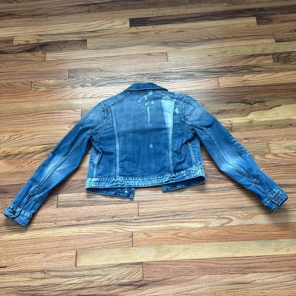 Express Distressed Denim Jacket - Picture 3 of 6